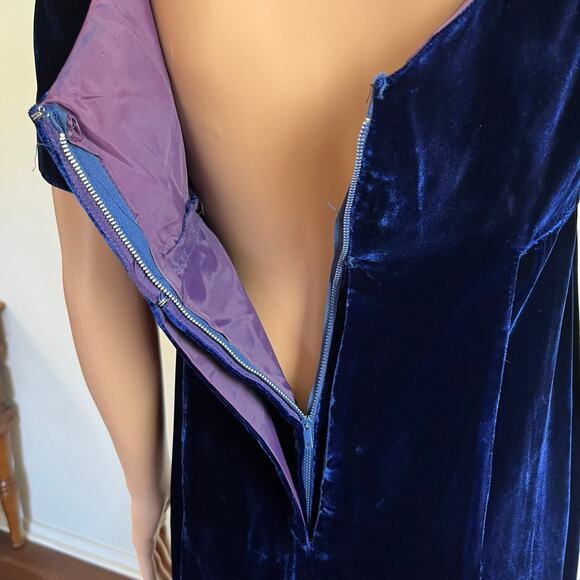 Vintage 60s Blue‎ Velvet Empire Waist Maxi Dress // Size XS - Picture 6 of 8
